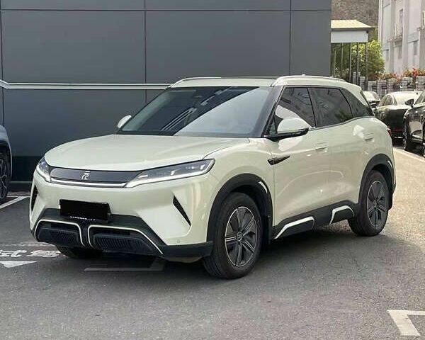 БИД Yuan Up, объемом двигателя 0 л и пробегом 5 тыс. км за 16000 $, фото 1 на Automoto.ua