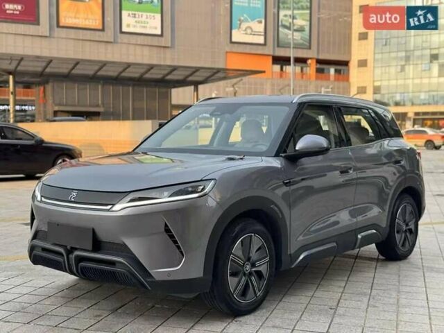 Сірий БІД Yuan Up, об'ємом двигуна 0 л та пробігом 9 тис. км за 17899 $, фото 1 на Automoto.ua