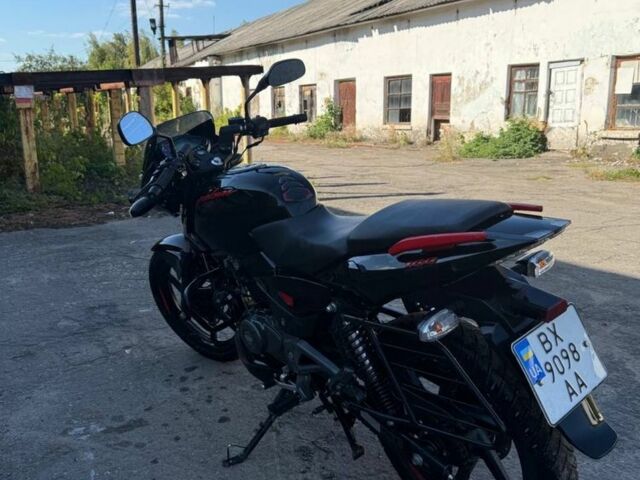 Баджадж Пульсар, объемом двигателя 0.18 л и пробегом 0 тыс. км за 1587 $, фото 1 на Automoto.ua