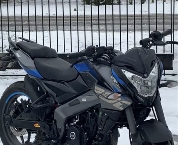 Баджадж Пульсар, объемом двигателя 0.2 л и пробегом 0 тыс. км за 2150 $, фото 1 на Automoto.ua