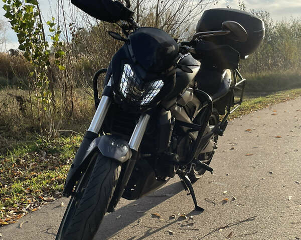 Чорний Баджадж Dominar D400, об'ємом двигуна 0.37 л та пробігом 22 тис. км за 3500 $, фото 1 на Automoto.ua