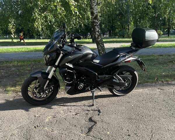 Черный Баджадж Dominar D400, объемом двигателя 0.4 л и пробегом 9 тыс. км за 3800 $, фото 1 на Automoto.ua