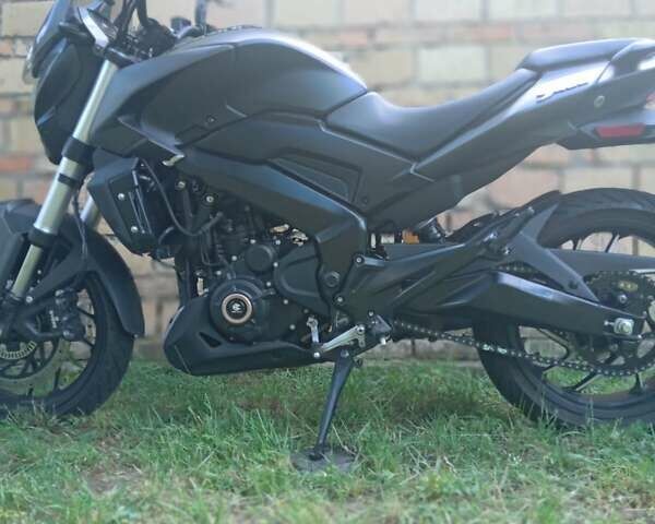 Черный Баджадж Dominar D400, объемом двигателя 0 л и пробегом 2 тыс. км за 4000 $, фото 1 на Automoto.ua