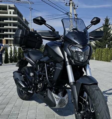 Черный Баджадж Dominar D400, объемом двигателя 0.37 л и пробегом 15 тыс. км за 4000 $, фото 1 на Automoto.ua