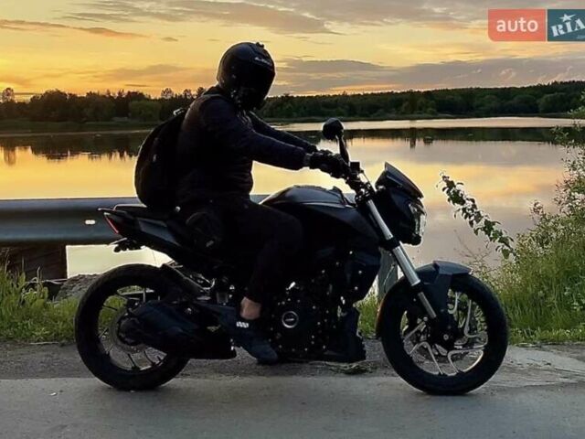 Баджадж Dominar D400, объемом двигателя 0.37 л и пробегом 25 тыс. км за 3650 $, фото 1 на Automoto.ua