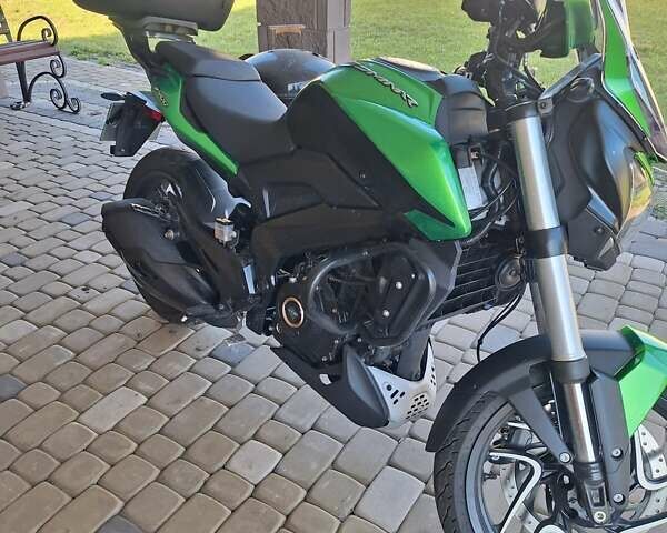 Зеленый Баджадж Dominar D400, объемом двигателя 0.27 л и пробегом 8 тыс. км за 3899 $, фото 1 на Automoto.ua