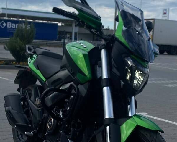 Зелений Баджадж Dominar D400, об'ємом двигуна 0.37 л та пробігом 6 тис. км за 4500 $, фото 1 на Automoto.ua
