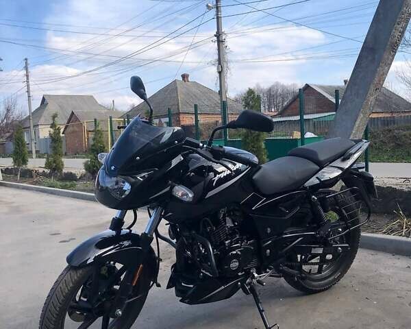 Черный Баджадж Pulsar 180, объемом двигателя 0.18 л и пробегом 6 тыс. км за 1500 $, фото 1 на Automoto.ua