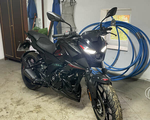 Чорний Баджадж Pulsar N250, об'ємом двигуна 0.25 л та пробігом 6 тис. км за 3100 $, фото 1 на Automoto.ua