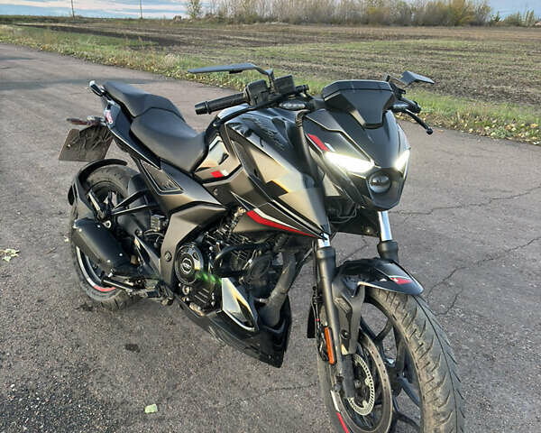 Чорний Баджадж Pulsar N250, об'ємом двигуна 0.25 л та пробігом 7 тис. км за 2900 $, фото 1 на Automoto.ua