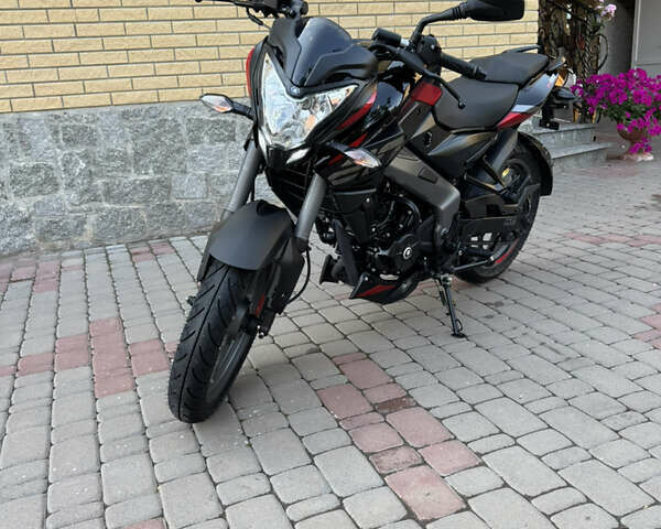 Чорний Баджадж Pulsar NS200, об'ємом двигуна 0 л та пробігом 360 тис. км за 2650 $, фото 1 на Automoto.ua