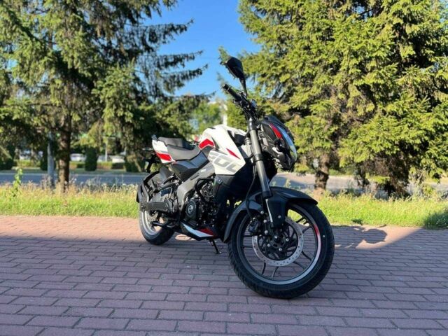 Баджадж Pulsar NS200, об'ємом двигуна 0.2 л та пробігом 0 тис. км за 3100 $, фото 1 на Automoto.ua