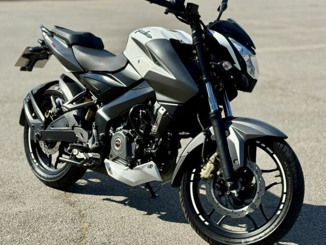 Баджадж Pulsar NS200, объемом двигателя 0.2 л и пробегом 0 тыс. км за 2300 $, фото 1 на Automoto.ua
