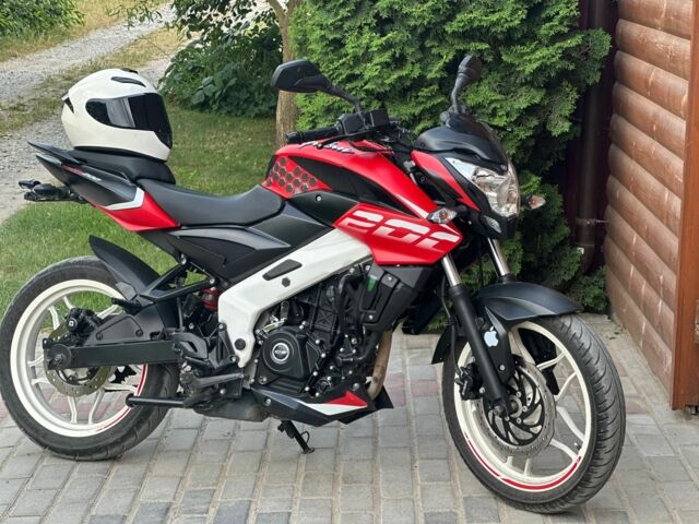 Баджадж Pulsar NS200, об'ємом двигуна 0.2 л та пробігом 0 тис. км за 2150 $, фото 1 на Automoto.ua