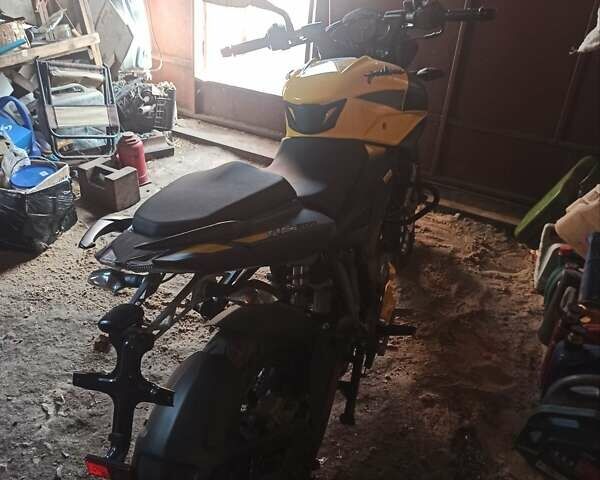 Баджадж Pulsar NS200, объемом двигателя 0 л и пробегом 8 тыс. км за 2600 $, фото 1 на Automoto.ua
