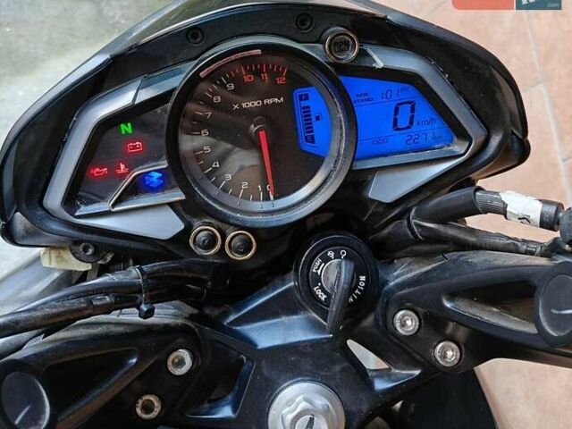 Сірий Баджадж Pulsar NS200, об'ємом двигуна 0.2 л та пробігом 2 тис. км за 2400 $, фото 1 на Automoto.ua