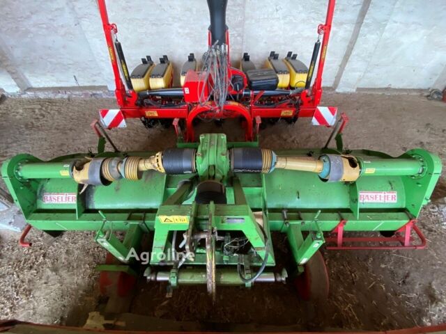 Зеленый Баселиер Другая, объемом двигателя 6 л и пробегом 0 тыс. км за 4653 $, фото 1 на Automoto.ua