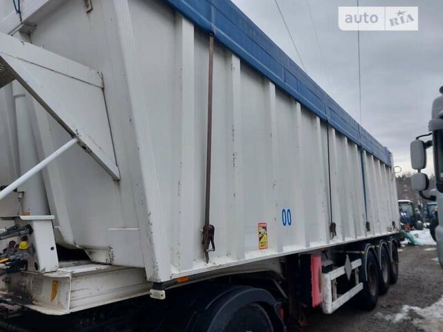Беналу Бєналу, об'ємом двигуна 0 л та пробігом 100 тис. км за 28000 $, фото 1 на Automoto.ua