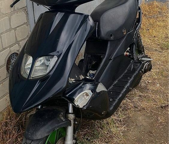 Бенелли С-Элизе, объемом двигателя 100 л и пробегом 0 тыс. км за 18000 $, фото 1 на Automoto.ua