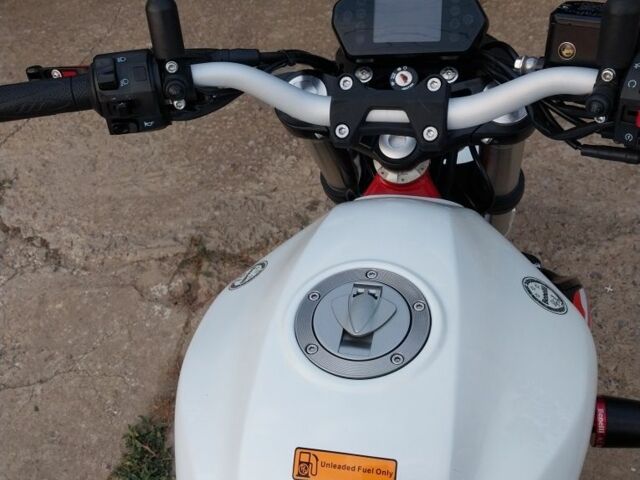 Бенеллі TNT 302S, об'ємом двигуна 0.3 л та пробігом 0 тис. км за 3700 $, фото 1 на Automoto.ua