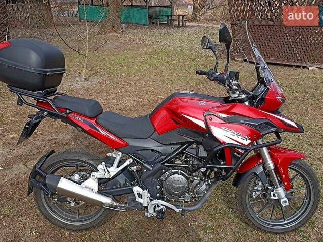 Красный Бенелли TRK, объемом двигателя 0.25 л и пробегом 11 тыс. км за 2500 $, фото 1 на Automoto.ua