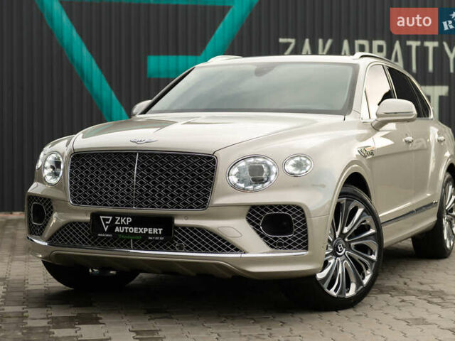 Бежевый Бентли Бентайга, объемом двигателя 4 л и пробегом 33 тыс. км за 215000 $, фото 1 на Automoto.ua