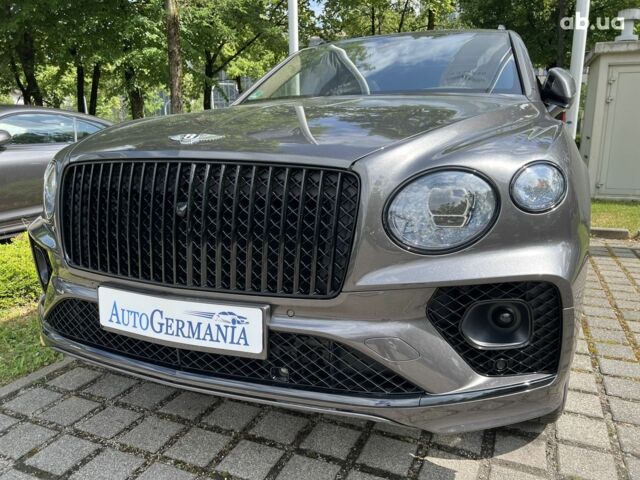 Бентли Бентайга, объемом двигателя 4 л и пробегом 2 тыс. км за 294600 $, фото 1 на Automoto.ua