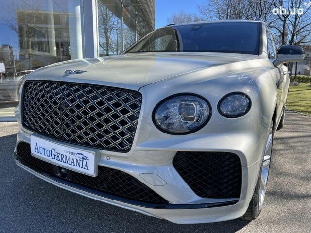 Бентлі Бентайга, об'ємом двигуна 4 л та пробігом 0 тис. км за 353210 $, фото 1 на Automoto.ua