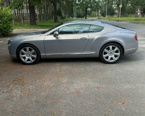 Бентли Континенталь ГТ 2011 в Киеве на Automoto.ua Серый Бентли Континенталь ГТ, объемом двигателя 6 л и пробегом 33 тыс. км за 55000 $, фото 1 на Automoto.ua