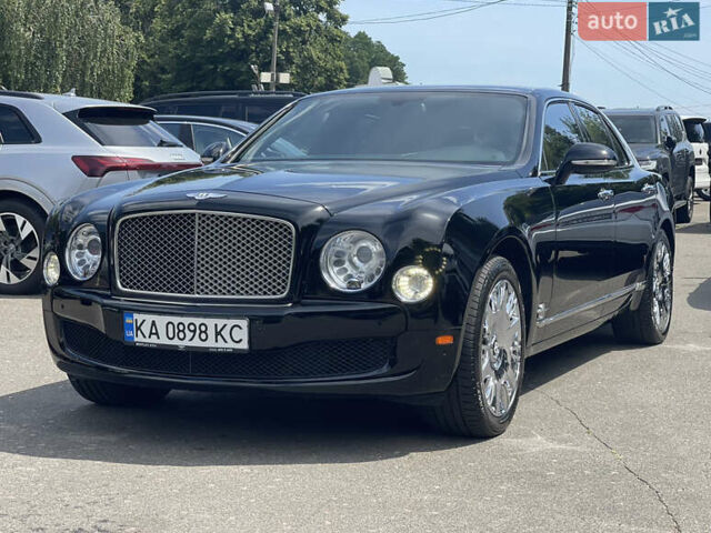 Чорний Бентлі Mulsanne, об'ємом двигуна 6.75 л та пробігом 61 тис. км за 120000 $, фото 1 на Automoto.ua