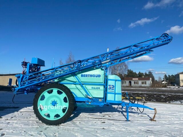 Berthoud Мажор 2002 в Луцке на Automoto.ua Синий Berthoud Мажор, объемом двигателя 0 л и пробегом 0 тыс. км за 21550 $, фото 1 на Automoto.ua