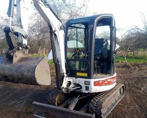 Белый Бобкэт 425, объемом двигателя 0 л и пробегом 0 тыс. км за 15000 $, фото 1 на Automoto.ua