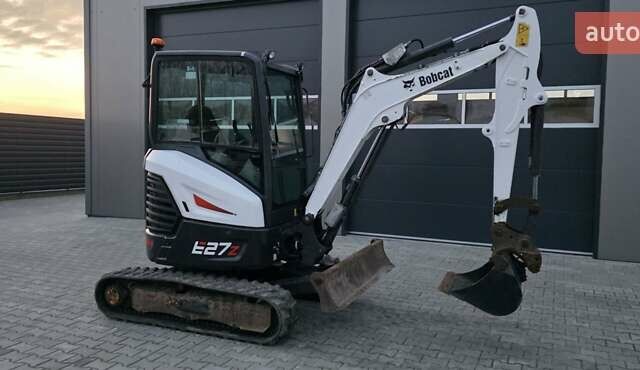 Белый Бобкэт Е, объемом двигателя 1.5 л и пробегом 2 тыс. км за 31900 $, фото 1 на Automoto.ua