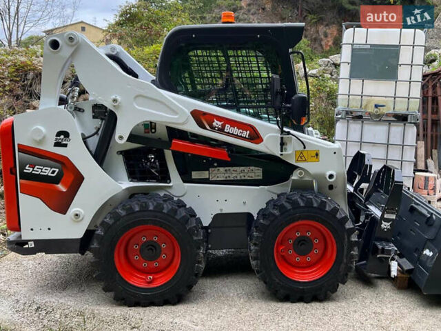 Білий Бобкет S590, об'ємом двигуна 2.6 л та пробігом 0 тис. км за 68802 $, фото 1 на Automoto.ua