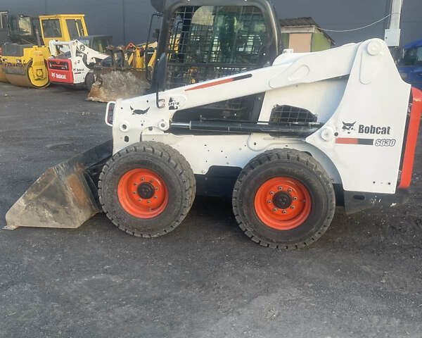 Бобкэт S630, объемом двигателя 3.3 л и пробегом 5 тыс. км за 28000 $, фото 1 на Automoto.ua