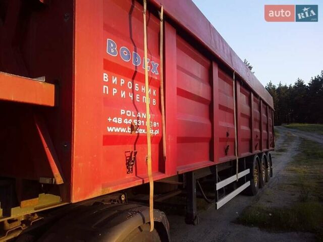 Красный Бодекс КИС, объемом двигателя 0 л и пробегом 480 тыс. км за 17500 $, фото 1 на Automoto.ua