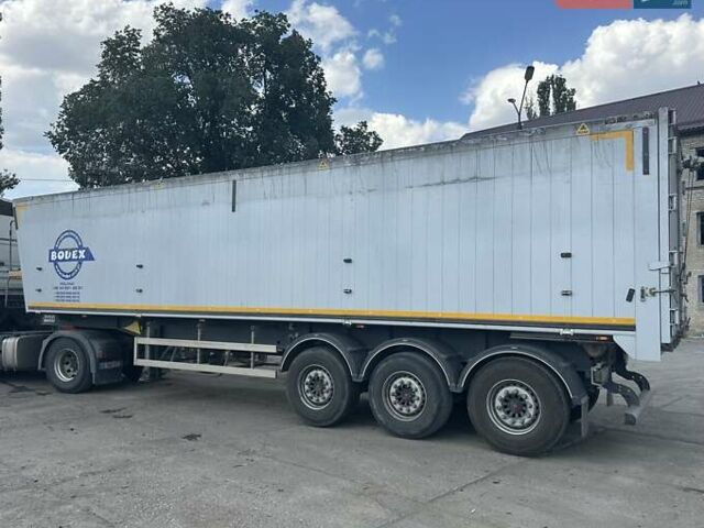 Бодекс САФ, объемом двигателя 0 л и пробегом 100 тыс. км за 35000 $, фото 1 на Automoto.ua