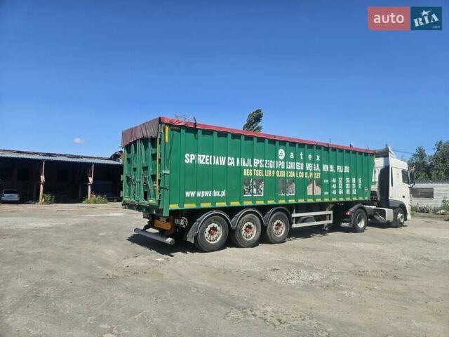 Красный Бодекс KIS 3W-A, объемом двигателя 0 л и пробегом 300 тыс. км за 27500 $, фото 1 на Automoto.ua