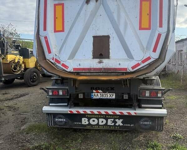 Бодекс Напівпричіп, объемом двигателя 0 л и пробегом 150 тыс. км за 35000 $, фото 1 на Automoto.ua