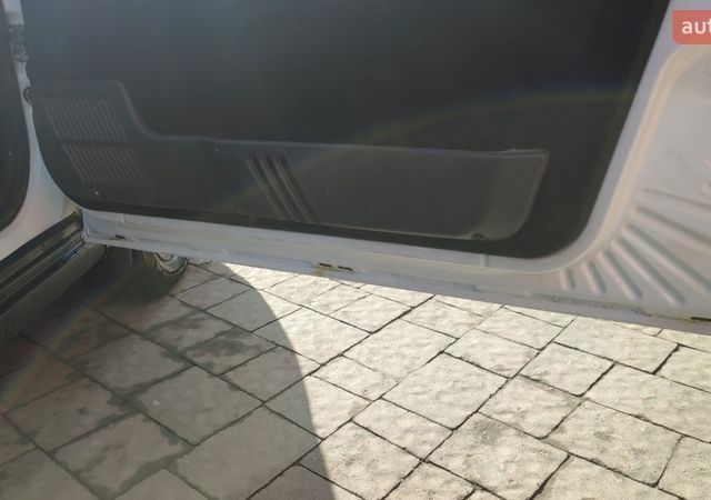 Белый Богдан 2110, объемом двигателя 1.6 л и пробегом 175 тыс. км за 2300 $, фото 1 на Automoto.ua