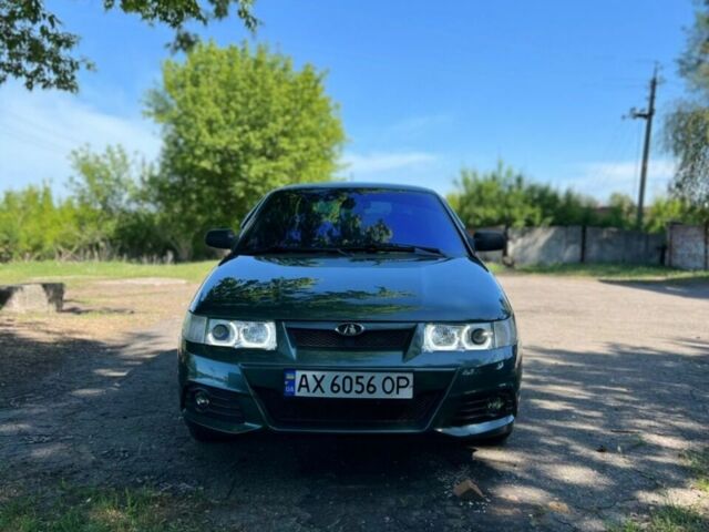 Зеленый Богдан 2110, объемом двигателя 1.6 л и пробегом 36 тыс. км за 4500 $, фото 1 на Automoto.ua