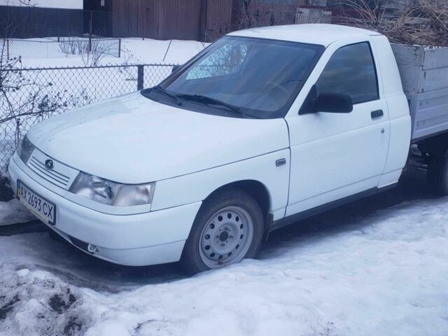 Белый Богдан 2310, объемом двигателя 1.6 л и пробегом 92 тыс. км за 3500 $, фото 1 на Automoto.ua