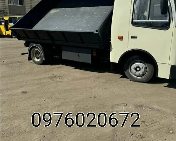 Серый Богдан 2310, объемом двигателя 4.6 л и пробегом 3 тыс. км за 8500 $, фото 1 на Automoto.ua