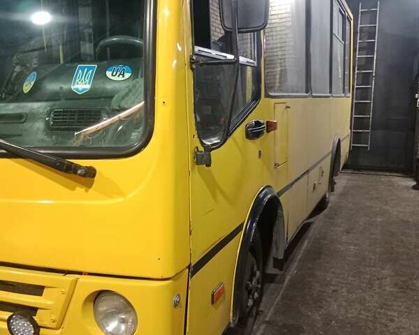 Желтый Богдан А 069, объемом двигателя 3.3 л и пробегом 200 тыс. км за 4900 $, фото 1 на Automoto.ua