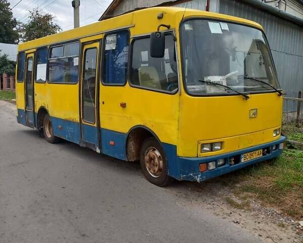 Желтый Богдан А 091, объемом двигателя 4.6 л и пробегом 450 тыс. км за 3000 $, фото 1 на Automoto.ua