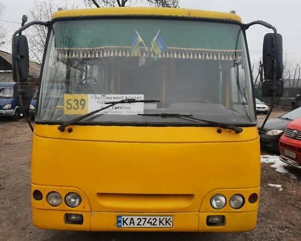 Желтый Богдан А 092, объемом двигателя 4.57 л и пробегом 3 тыс. км за 6300 $, фото 1 на Automoto.ua