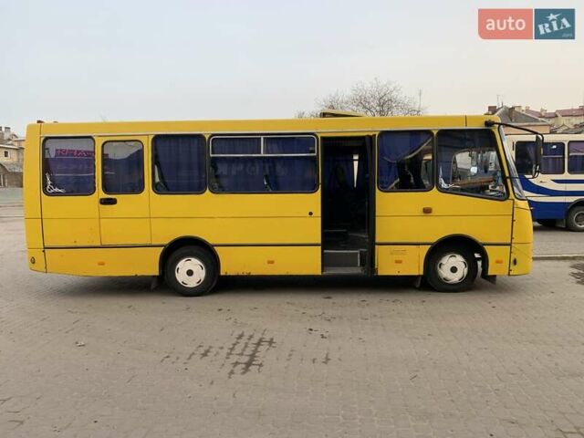 Желтый Богдан А 092, объемом двигателя 4.6 л и пробегом 520 тыс. км за 4900 $, фото 1 на Automoto.ua