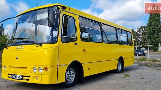Богдан А-09202, объемом двигателя 4.57 л и пробегом 10 тыс. км за 10864 $, фото 1 на Automoto.ua