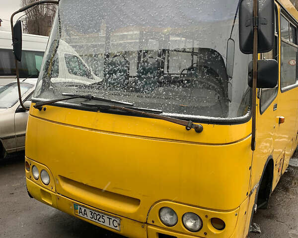 Желтый Богдан А-09202, объемом двигателя 4.5 л и пробегом 900 тыс. км за 4600 $, фото 1 на Automoto.ua