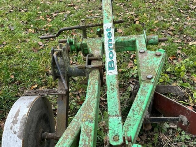 Зеленый Бомет 3-30, объемом двигателя 0 л и пробегом 0 тыс. км за 542 $, фото 1 на Automoto.ua